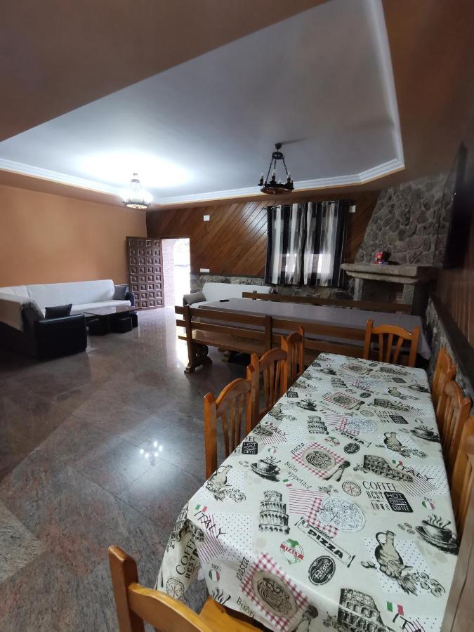 Villa El Cauce à Navaluenga Extérieur photo