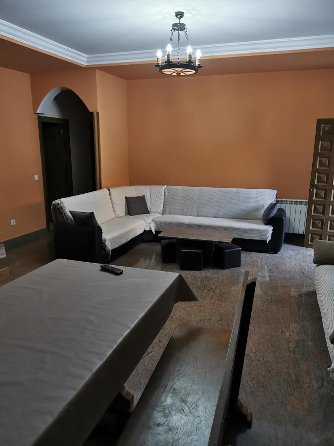 Villa El Cauce à Navaluenga Extérieur photo