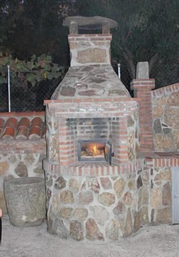 Villa El Cauce à Navaluenga Extérieur photo